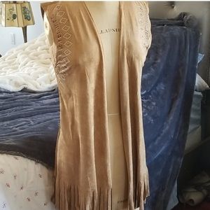 Liberty Wear faux suede vest. Size s/m. NWT